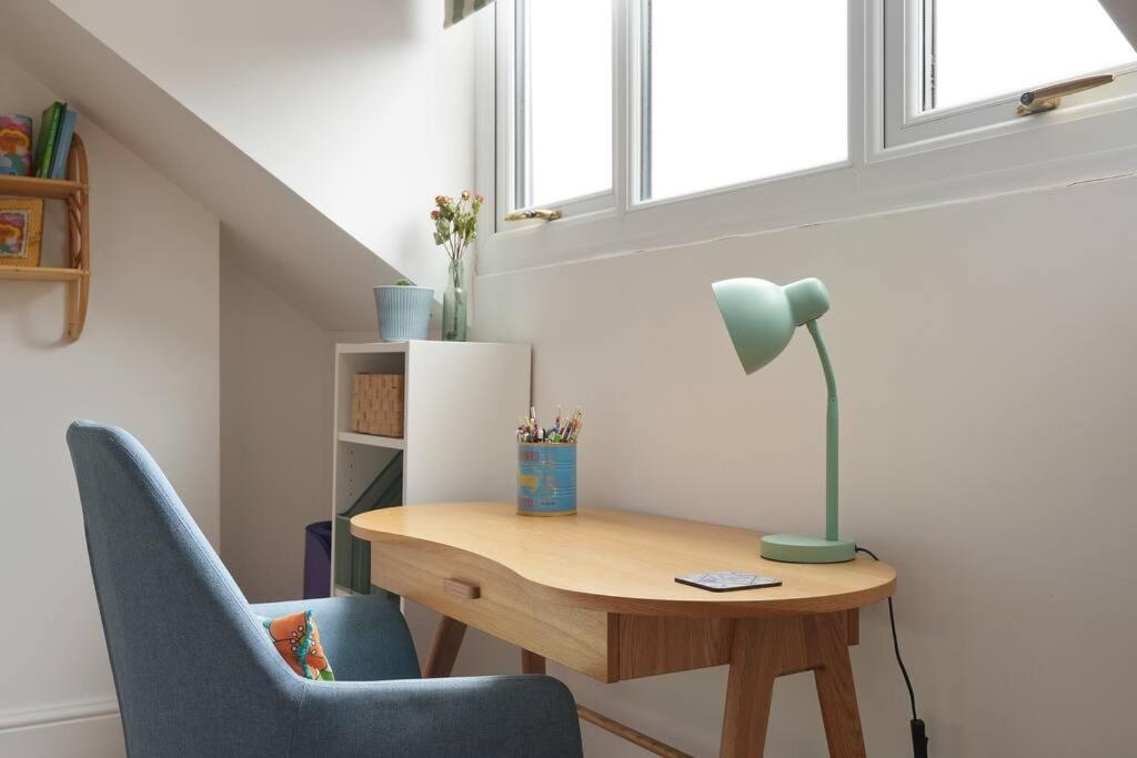 Penryhn House - Spacious 3 Bed Home From Home, Great For Families, Groups & Workers With Free Parking - Hosted By Stay Host Save Sheffield Buitenkant foto