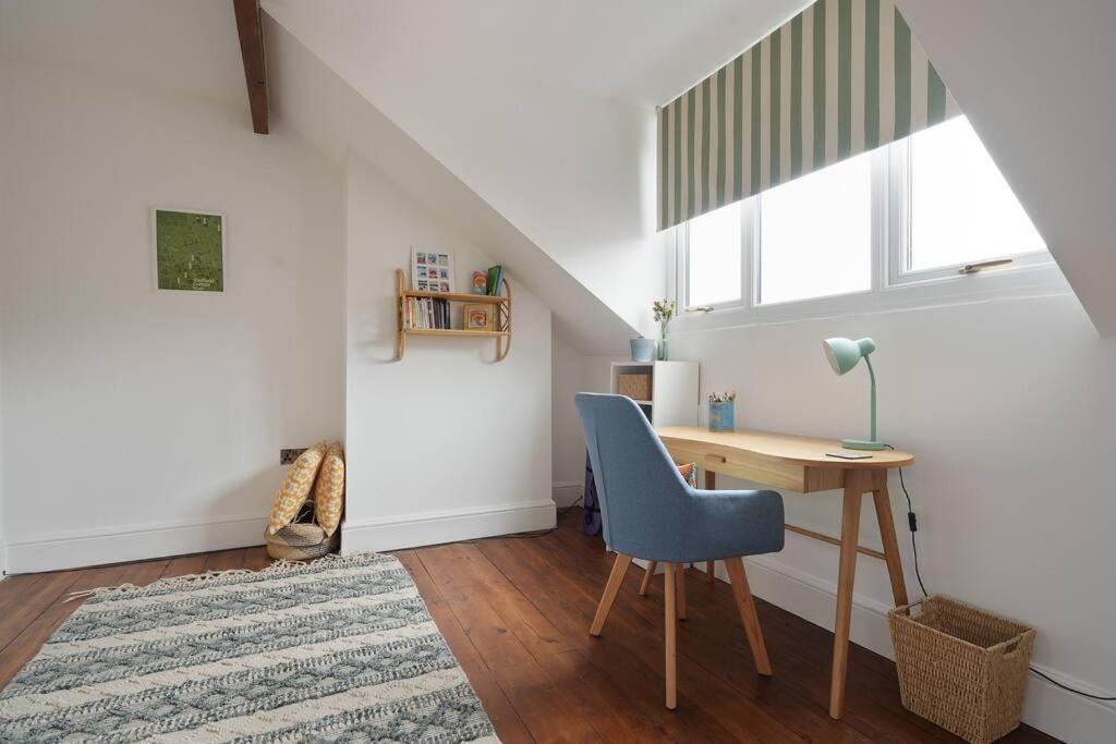 Penryhn House - Spacious 3 Bed Home From Home, Great For Families, Groups & Workers With Free Parking - Hosted By Stay Host Save Sheffield Buitenkant foto